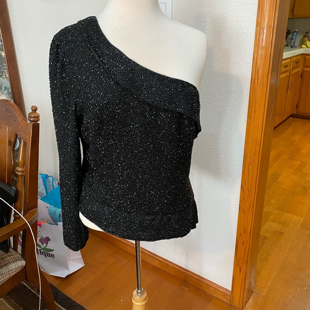 Laurence Kazar elegant off the shoulder beaded